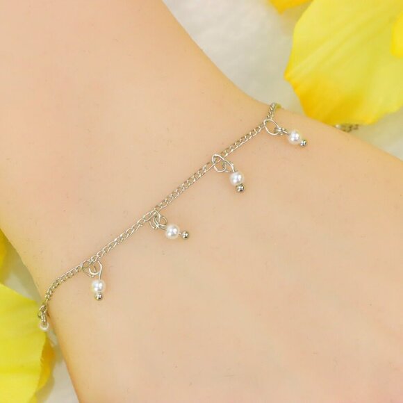 Minimalist Bracelet, Sleek & Modern Design, Women’s Fashion, YC110313-B - Picture 8 of 10
